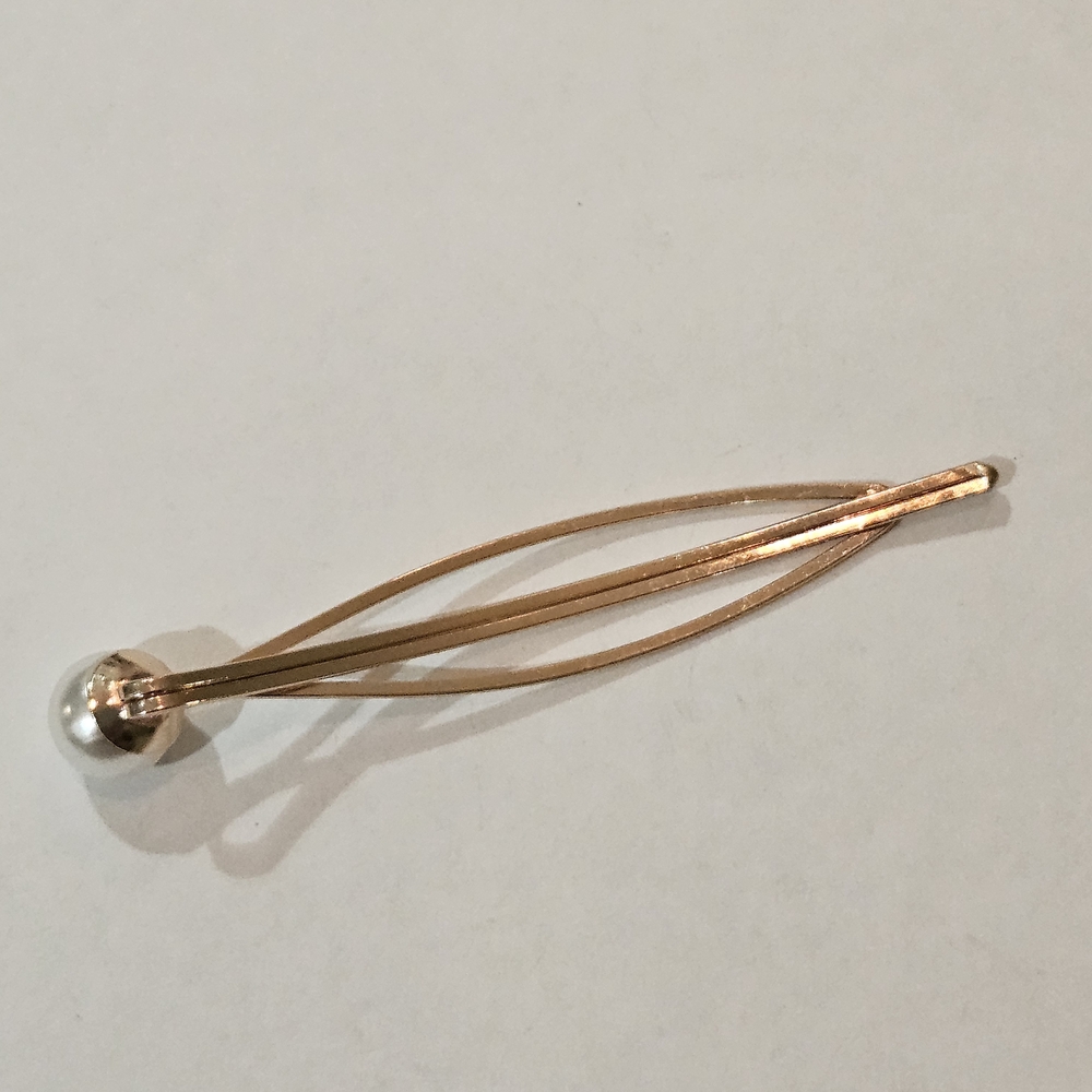NWT Pearl Accent Hair Clip And Pin Set Wedding Feminine Preppy Avant Garde - Picture 7 of 11